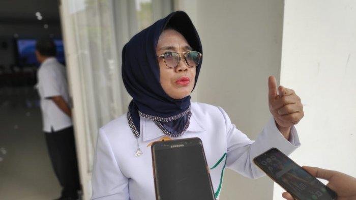 Wali Kota Bontang Neni Moerniaeni.