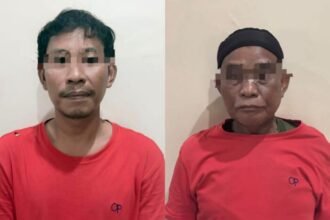 Dua tersangka diamankan Polisi.