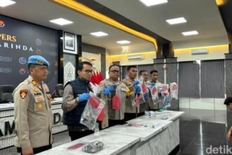 Polisi menangkap dua pelaku pembunuhan dan mutilasi di Samarinda, Kalimantan Timur (Kaltim).