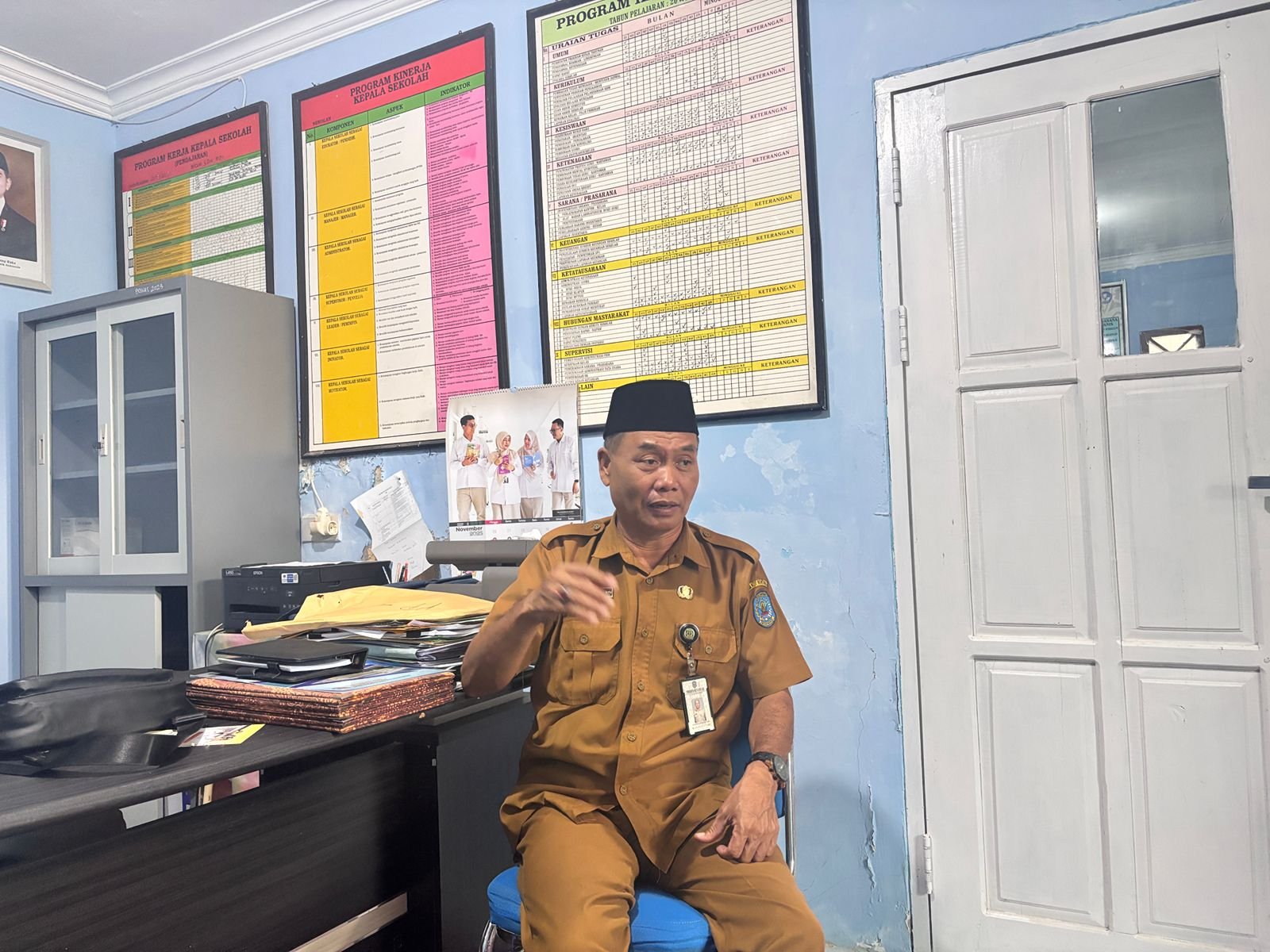 Kepala Sekolah SDN 001 Bontang. (istimewa)