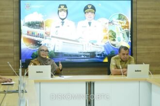 Wali Kota Bontang Neni Moerniaeni dan Wakil Wali Kota Agus Haris. (sumber foto PPID Bontang)