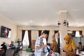 Salah satu warga belajar di SKB Bontang. (istimewa)