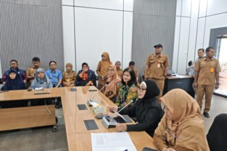 Rapat pembahasan program Tengkok Tetangga. (istimewa)