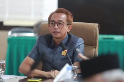 Anggota DPRD Bontang Rustam.