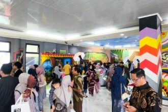 Kegiatan perpisahan yang diadakan kelulusan SMA Yabis di Gedung Auditorium 3D Jalan Awang Long, Minggu 12 April 2026