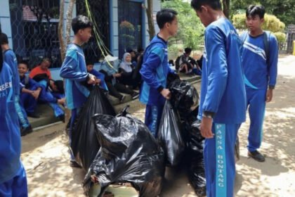 Para pelajar di SMPN 1 Bontang diajarkan untuk tertib dengan pengelolaan sampah mereka di sekolah.