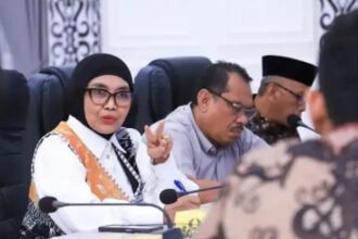 Wali Kota Bontang Neni Moerniaeni saat mengevaluasi program MBG.(istimewa)
