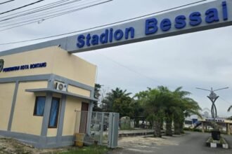 Stadion Lang-Lang Bontang di Jalan KS Tubun, Kelurahan Api-Api. (istimewa)