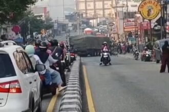 Tangkapan layar saat terjadi insiden kecelakaan. (istimewa)