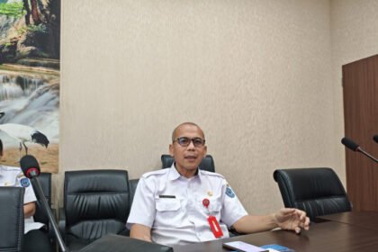 Sekretaris DPRD Bontang Yessy Waspo