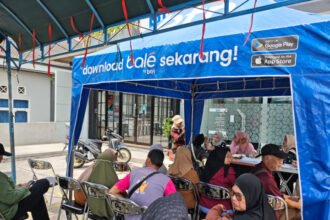 warga Antri untuk terima BLT. (istimewa)