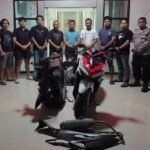 Dua remaja dan barang bukti diamankan polsek sangatta utara. (istimewa)