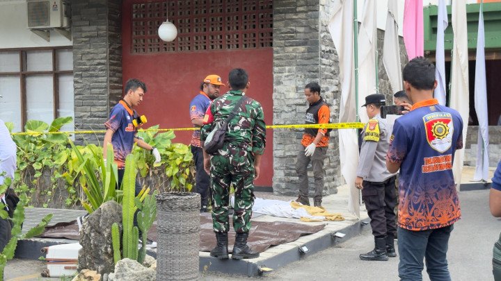 TKP anak terjatuh dari lantai lima Hotel Mesra Samarinda
