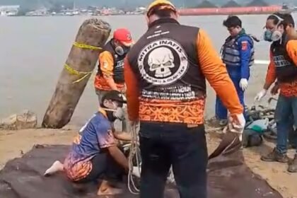 Tangkapan Layar saat proses evakuasi Korban.