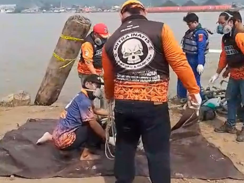 Tangkapan Layar saat proses evakuasi Korban.